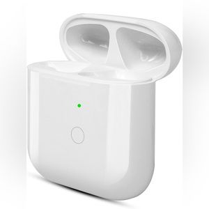AirPods charging case
